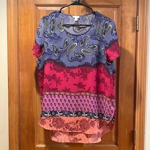 Spense women’s large colorful blouse.
